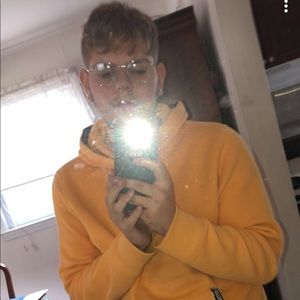 Meet your Posher, Brett